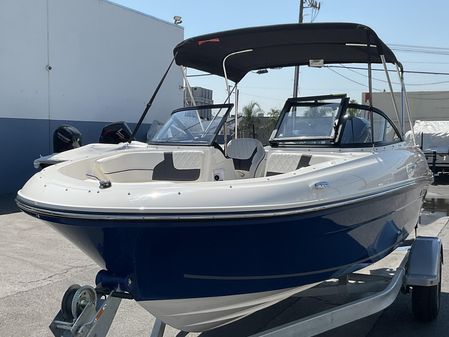 Bayliner VR4-BOWRIDER-OB image