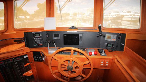 Selene 53 Pilothouse image