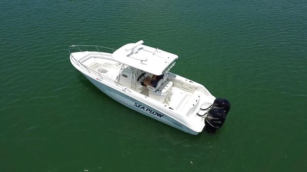 Boston Whaler 320 Outrage image