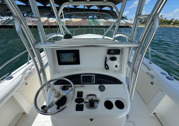 Boston Whaler 320 Outrage image