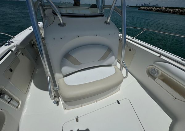 Boston Whaler 320 Outrage image