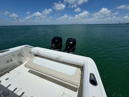 Boston Whaler 320 Outrage image