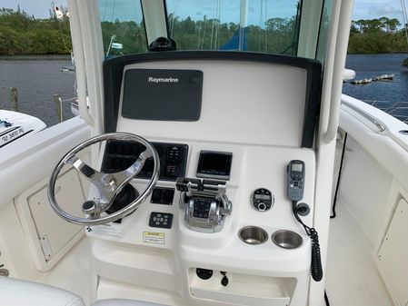 Boston Whaler 250 Outrage image