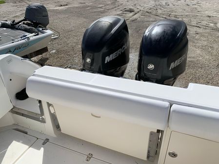 Boston Whaler 250 Outrage image