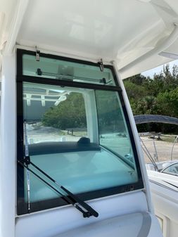 Boston Whaler 250 Outrage image