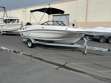 Bayliner VR5-BOWRIDER-OB image