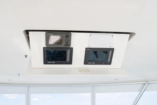 Viking 50-CONVERTIBLE image