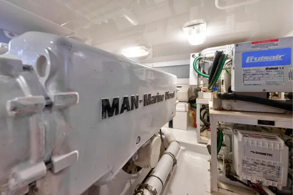 Viking 50-CONVERTIBLE image