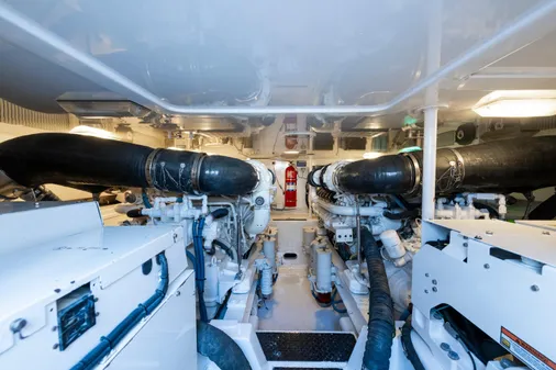 Viking 50 Convertible image