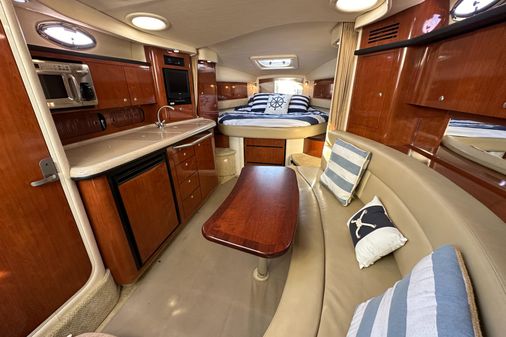 Sea Ray 340 Sundancer image