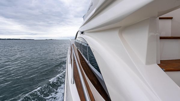 Azimut 58 Flybridge image