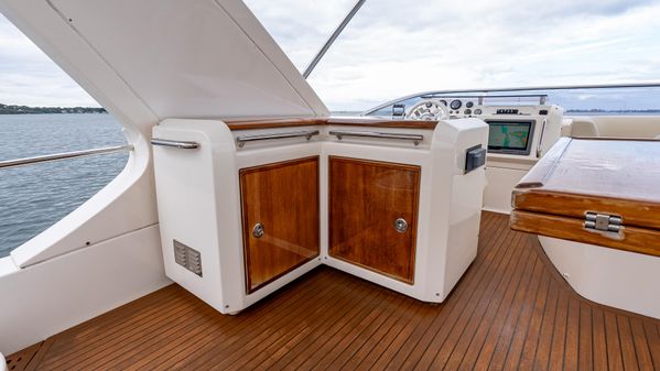 Azimut 58 Flybridge image