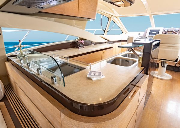 Azimut 58 Flybridge image