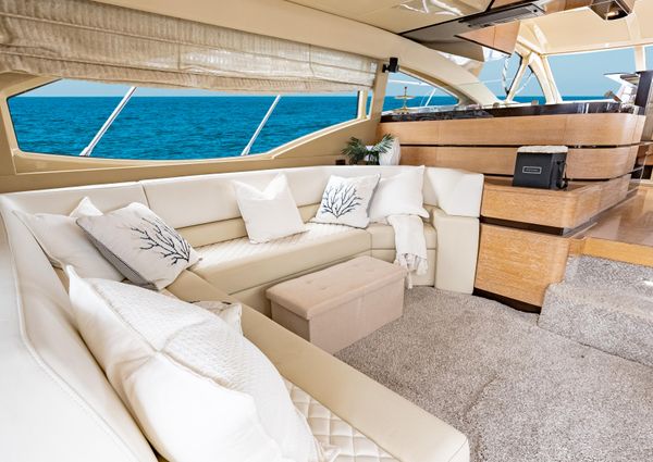 Azimut 58 Flybridge image