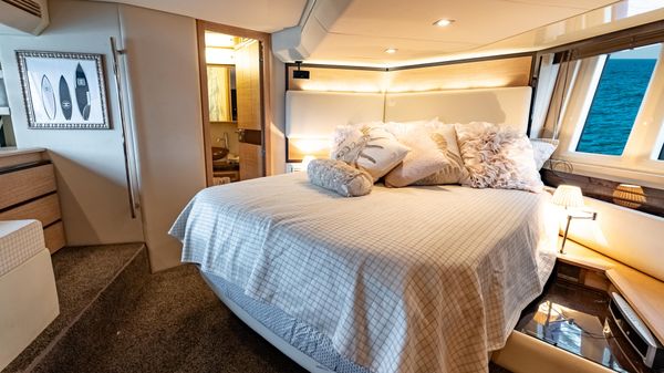 Azimut 58 Flybridge image