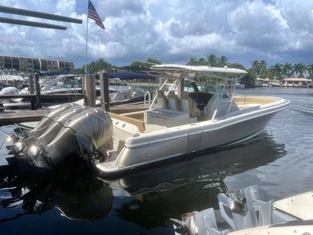 Chris-Craft Catalina 34 image