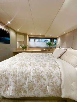 Sunseeker Manhattan 52 image