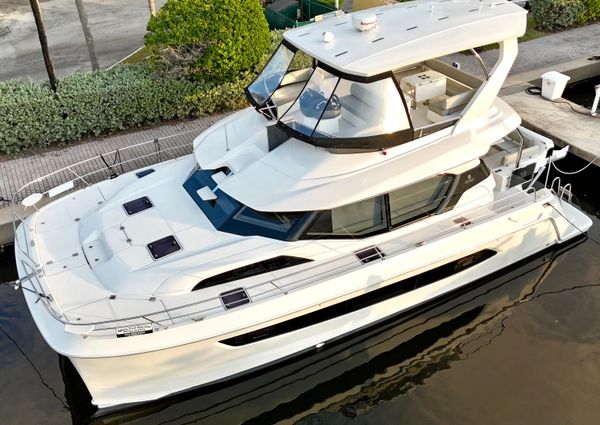 Aquila 44 image