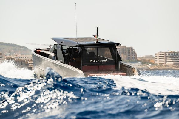 Cranchi A46 Luxury Tender - main image