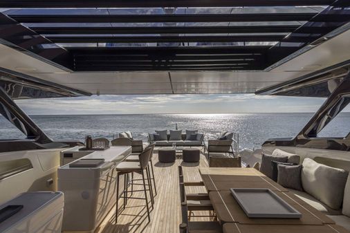 Ferretti Yachts 1000 SKYDECK image