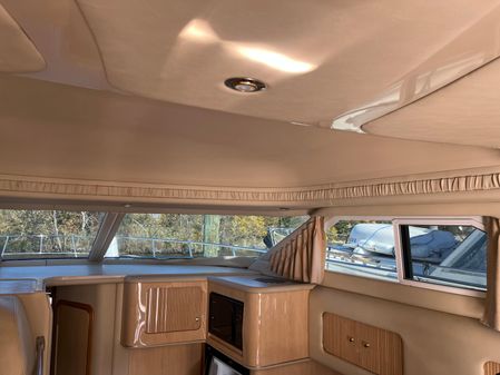 Sea Ray Sedan Bridge image
