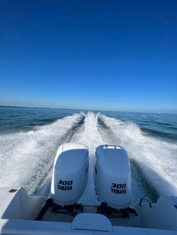 Intrepid 300 Center Console image