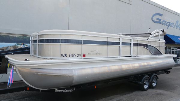 Bennington 25 SX