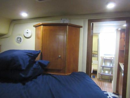 Rinker 370-EXPRESS-CRUISER image