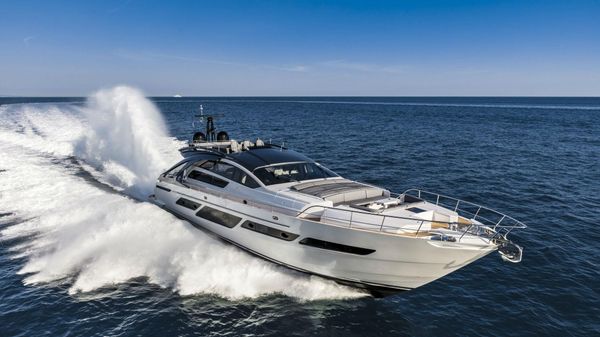 Pershing 9X