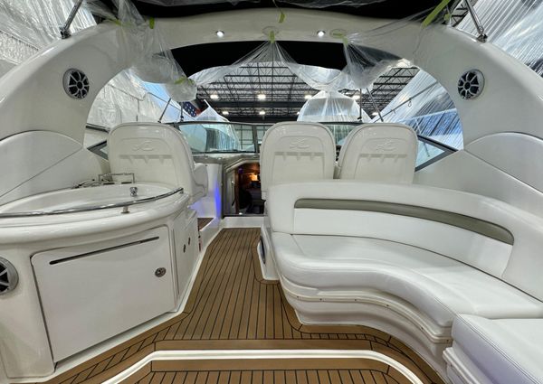 Sea Ray 340 Sundancer image