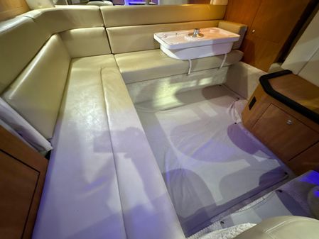 Sea Ray 340 Sundancer image