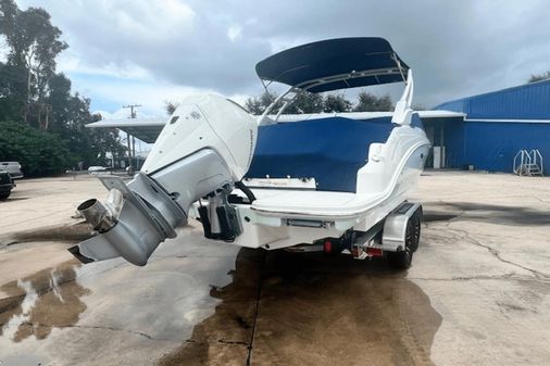 Sea Ray SDX 250 Outboard image