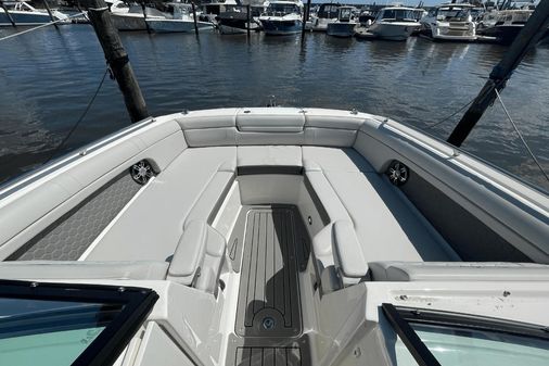 Sea Ray 270 SDX image