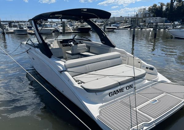 Sea Ray 270 SDX image