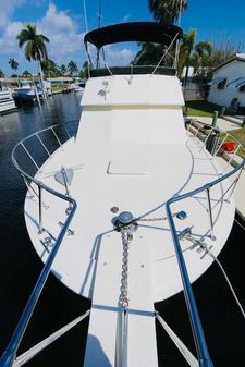 Hatteras 37 Convertible image