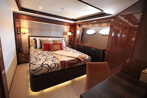 Princess 32M image