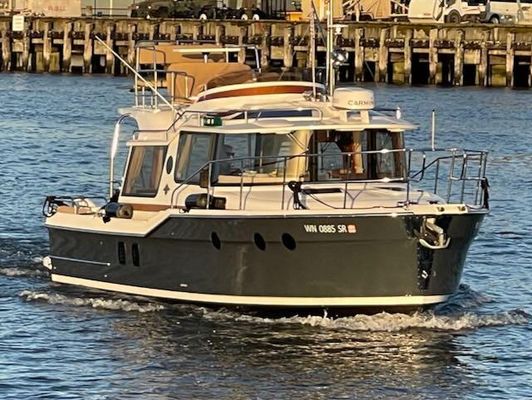 Ranger-tugs R-29-CB - main image