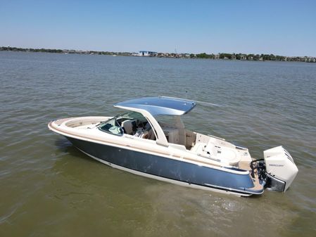 Chris-Craft Launch 31 GT image