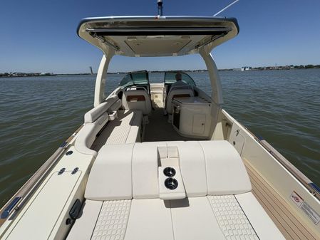 Chris-Craft Launch 31 GT image