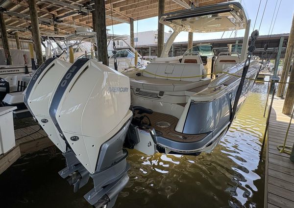 Chris-Craft Launch 31 GT image