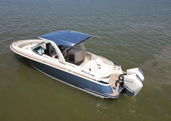 Chris-Craft Launch 31 GT image