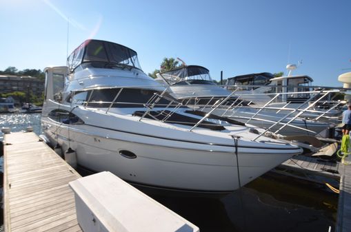 Carver 396 Motor Yacht image