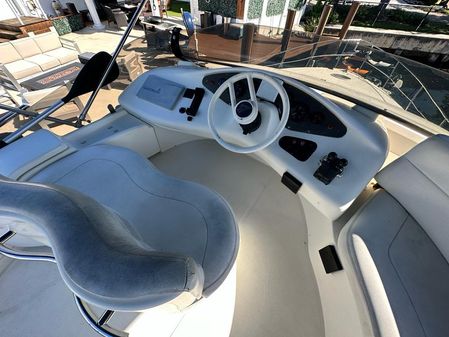 Azimut 42 image