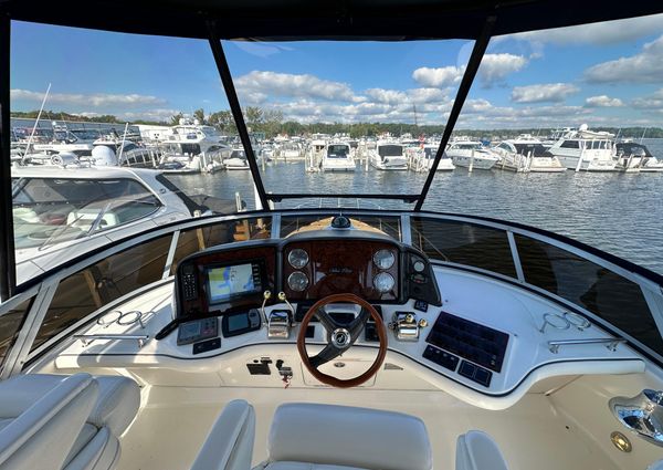 Sea Ray 420 Sedan Bridge image