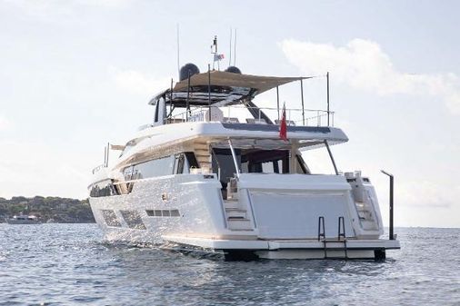 Ferretti-yachts 920 image