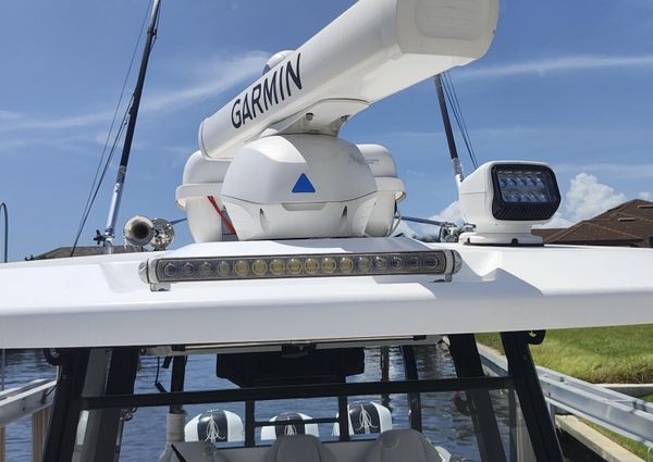 Sea Fox 368 Commander image