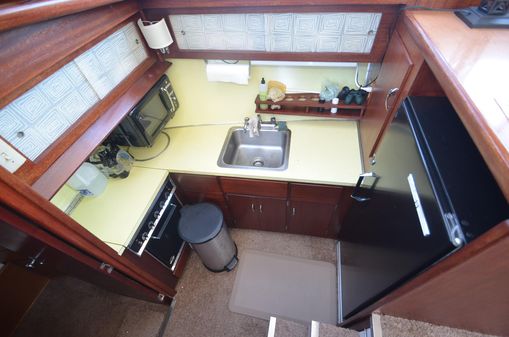 Hatteras 41 Double Cabin MY image