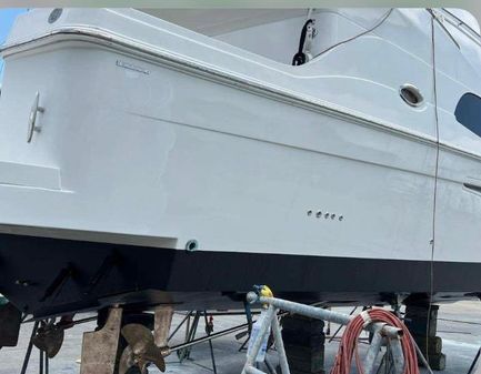 Carver 41 Cockpit Motor Yacht image