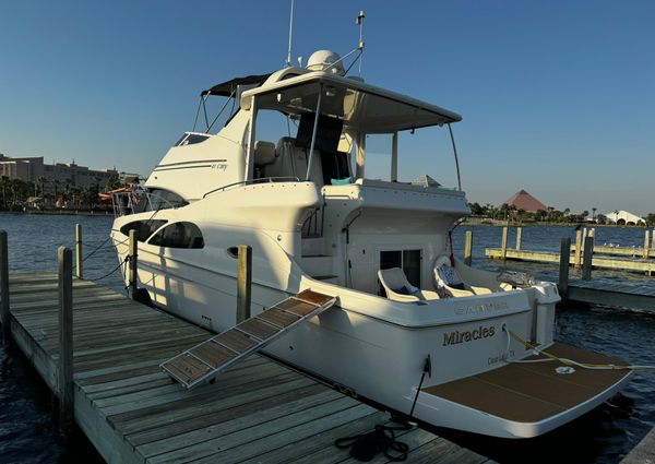 Carver 41 Cockpit Motor Yacht image