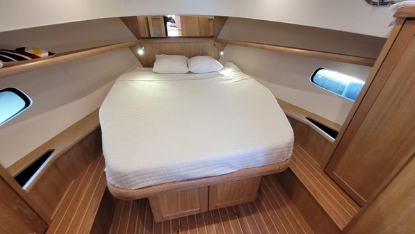 Sasga Yachts 34 image